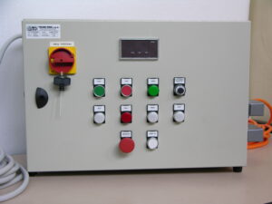 Quadri elettrici per comando elettromandrini (2)