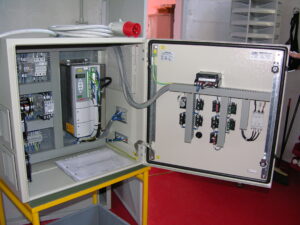 Quadri elettrici per comando elettromandrini